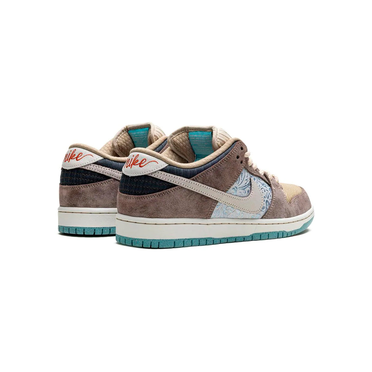 Nike Dunk Low SB Big Money Savings