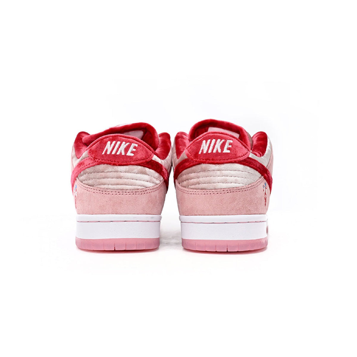 Nike Dunk Low SB StrangeLove Skateboards