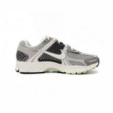 Nike Air Zoom Vomero 5 Cobblestone Flat Pewter